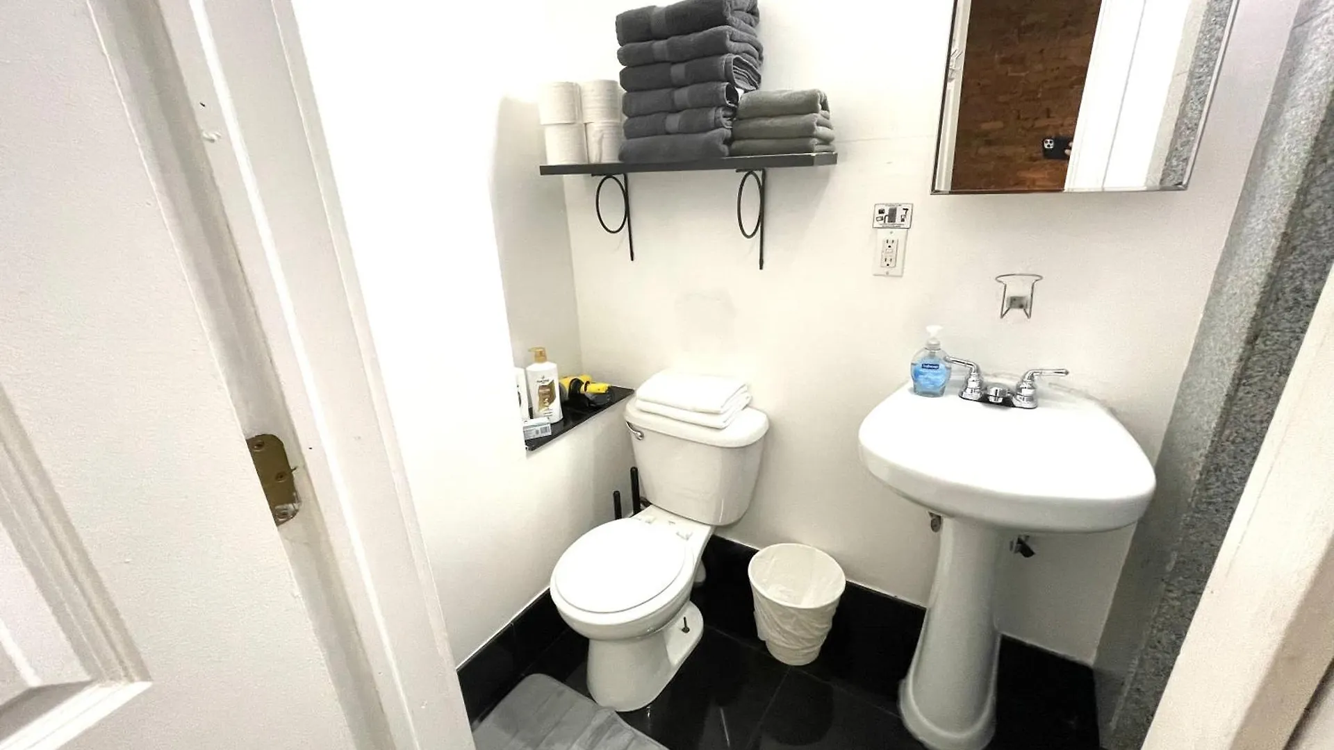 Apartment Nestel Nest Family Studio No View New York
